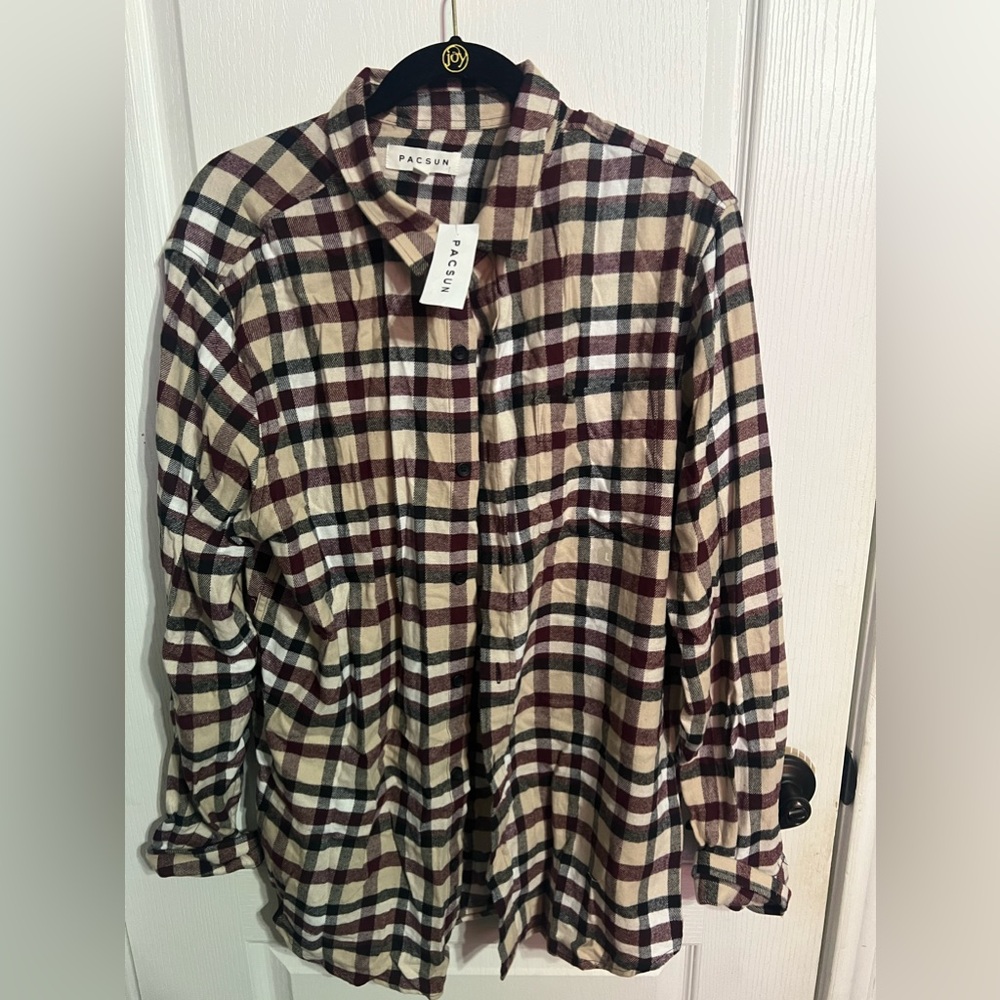 Men’s flannel shirt